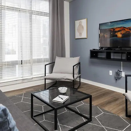 Spacious 2Bd With Private Balcony And Free Parking 2 Charlotte Exterior photo